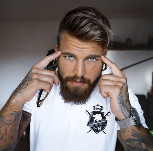 How to Get the Wet Look Hairstyle for Men